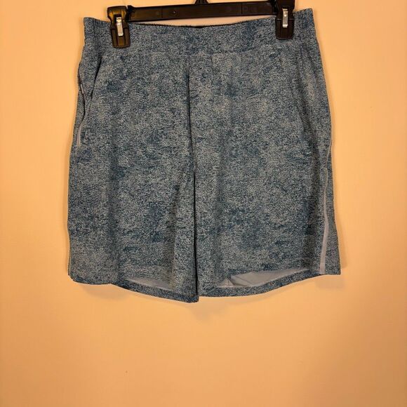 Lululemon Men’s Blue Patterned Athletic Shorts Size Medium - Picture 1 of 7